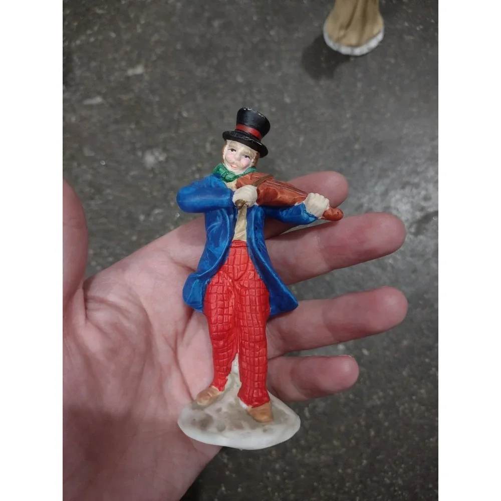 Vintage Russ Berrie Porcelain Christmas Carolers Choir Set 3 Village...